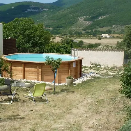 Holiday Le Village - 3 L'Hospitalet (Alpes-de-Haute-Provence)